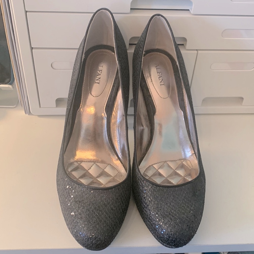 Alfani Maddy Platform Pump